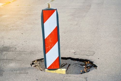 ‘Stone’ and ‘Pothole’ Damage Make Up More Than 80% of Glass Claims